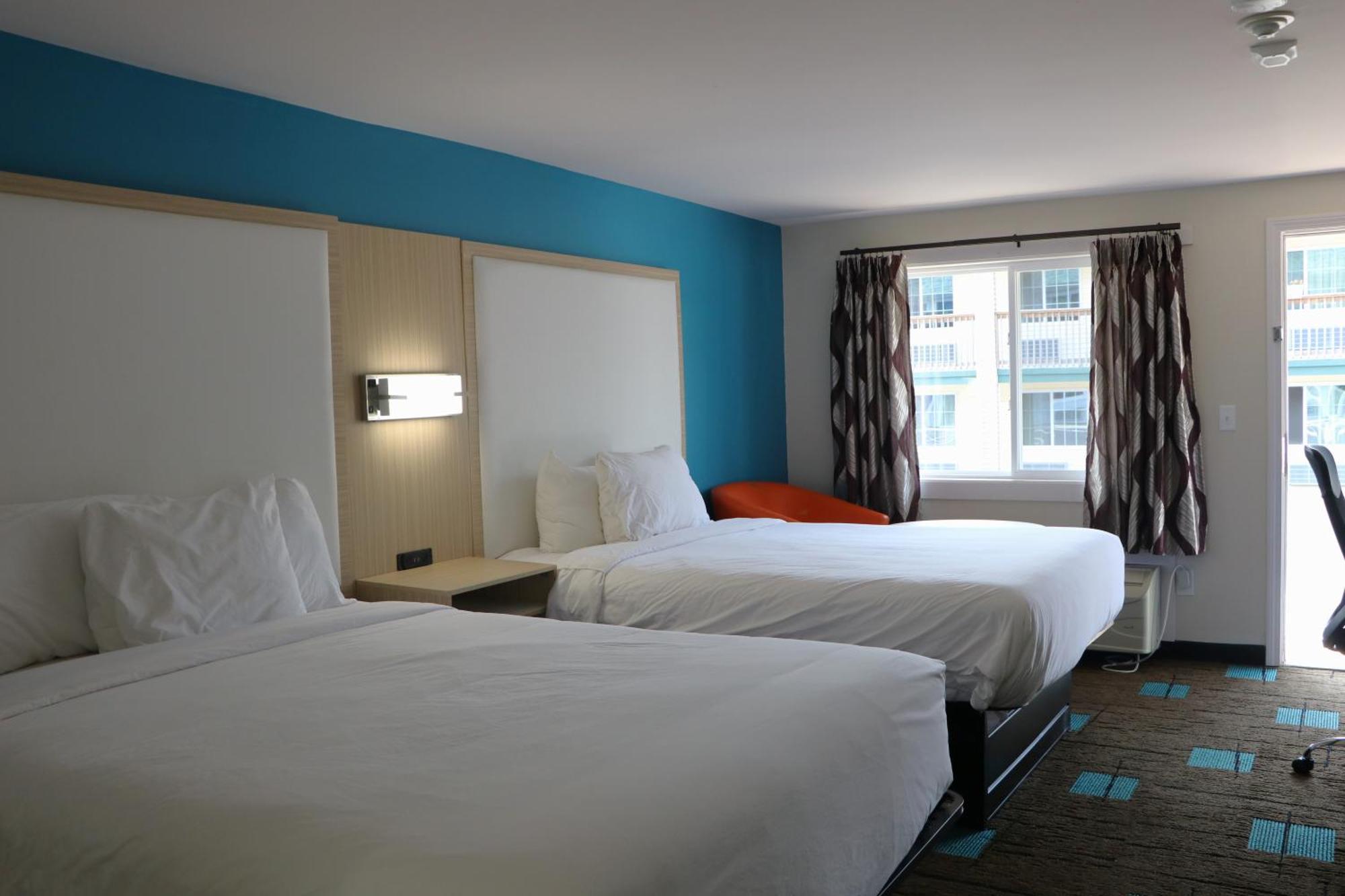 Sunbird Cape Cod Annex 호텔 웨스트야머스 외부 사진